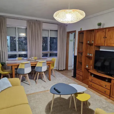 Διαμέρισμα Lovely Balaidos *